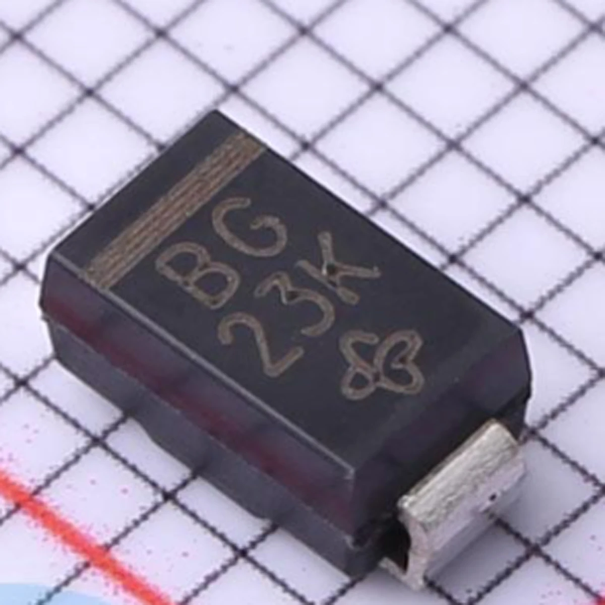 

20 шт. новый оригинальный SMAJ13A-E3/61 телевизоры диод BG 13VWM 21,5VC DO214AC SMA 18,6A 14,4 В 400 Вт Ipp SMAJ13A маркировка BG стабилитроны