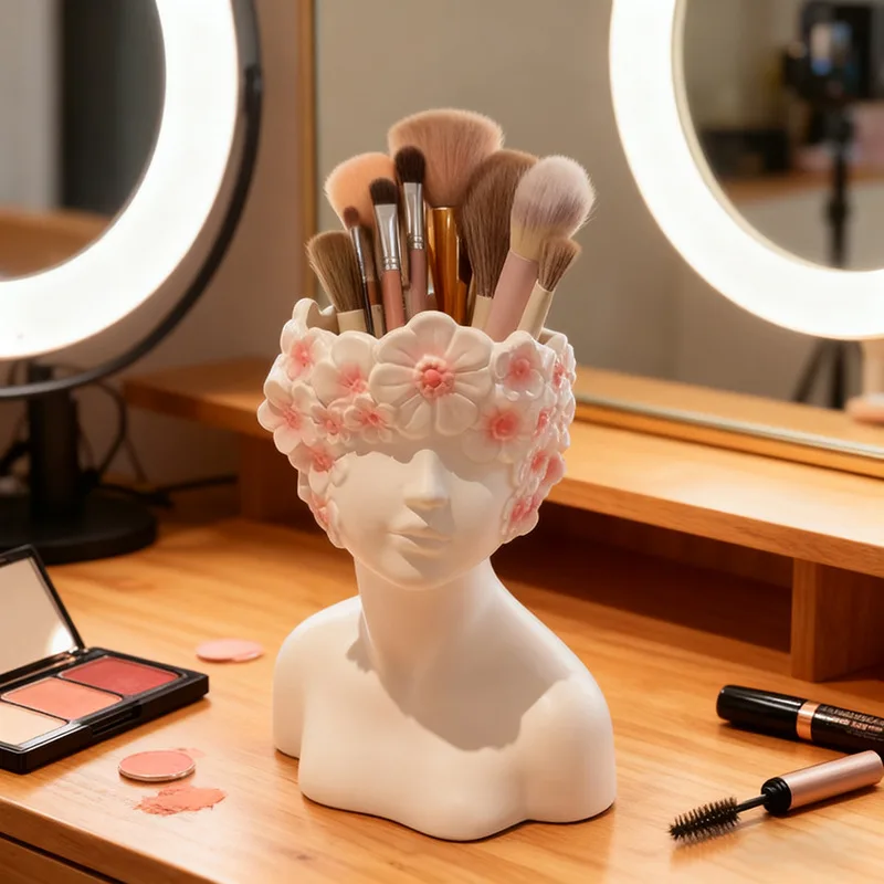 Face Holding Girl Makeup Brush Storage Cartridge Fashion Slot Eyebrow Brush Eyeliner Toothpaste Toothbrush Storage Cartridge