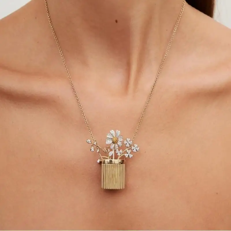 Wearable DIY Flower Basket Necklace Dainty Flower Bouquet Pendant Necklace Fashion Jewelry for Office Wear