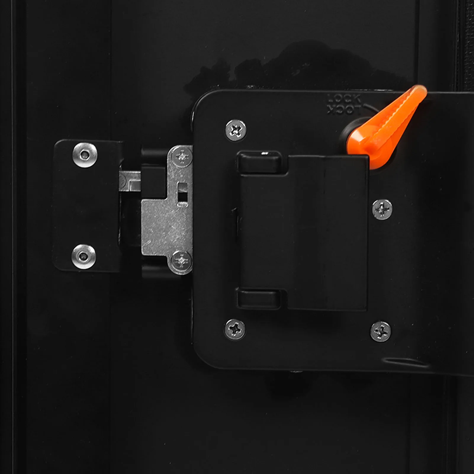 باب مدخل التخييم مع نافذة منزلقة مقاومة للأشعة فوق البنفسجية عازلة للحرارة حافة ناعمة مختومة لمقطورة تخييم RV #6