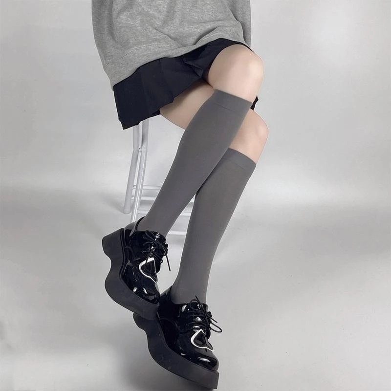 

Женские носки до середины икры в консервативном стиле в стиле Лолита, однотонные светло-серые чулки выше колена, 15UB