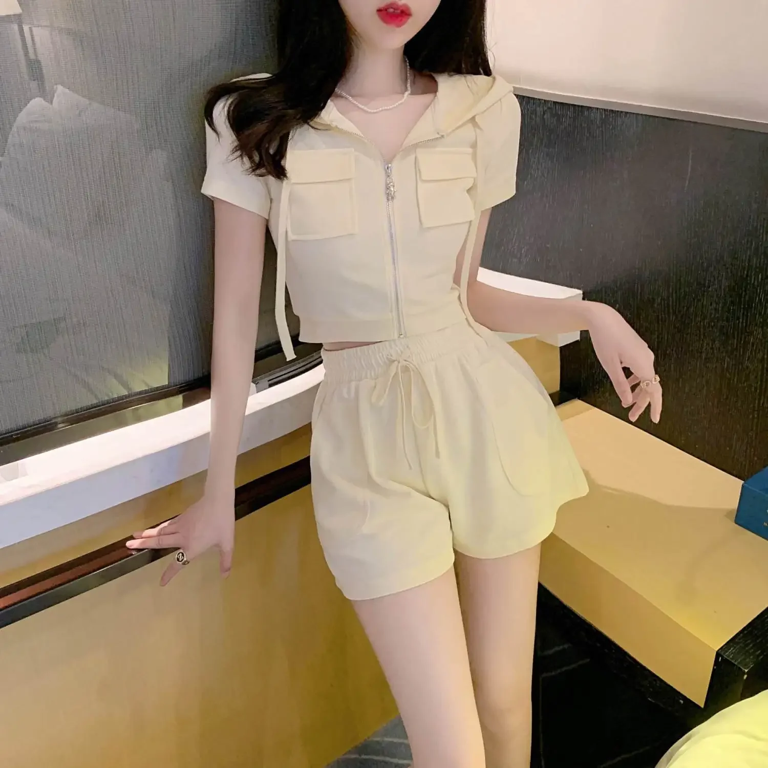 

Female Shorts Elastic Waist Plain Korean Style Hoodie T Shirt New Coordinated Chic and Elegant Full Women's Short Sets 2 Pieces