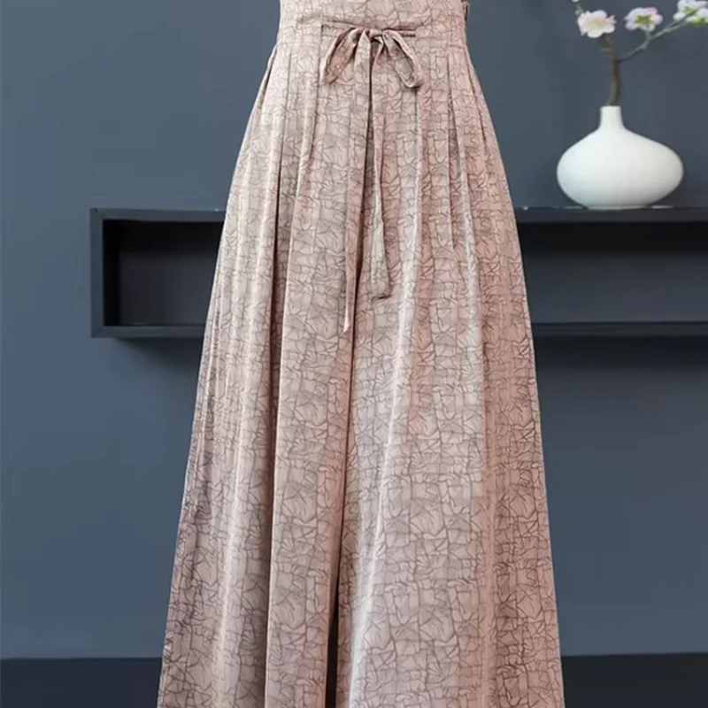 2025 Summer Casual Korean Version Skirt Pants New Wide-leg Women's Elastic Waist Mother Nine-point Thin Pants