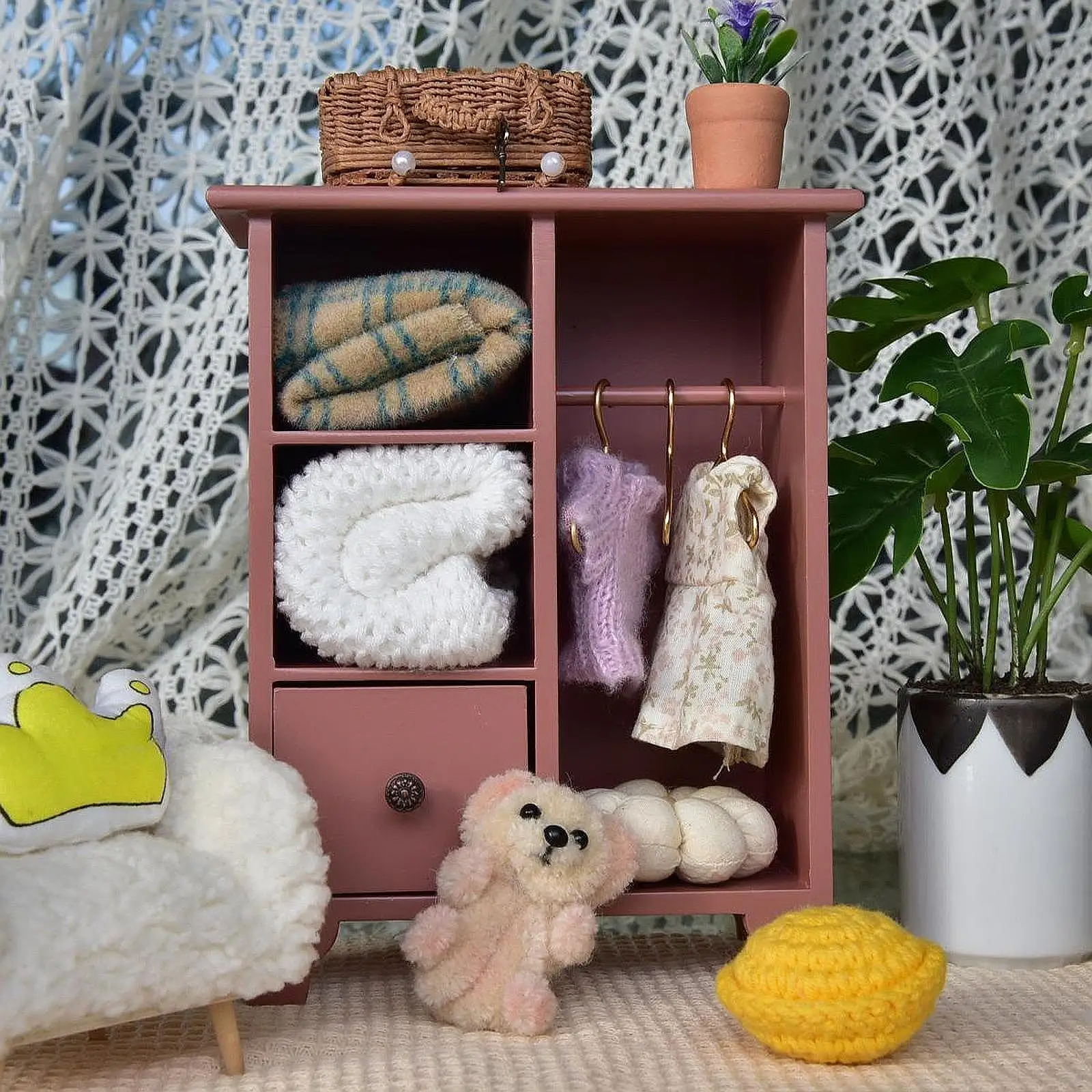 Armoire de maison de poupée échelle 1:12, meubles miniatures, accessoires de bricolage simulés, Mini vêtement