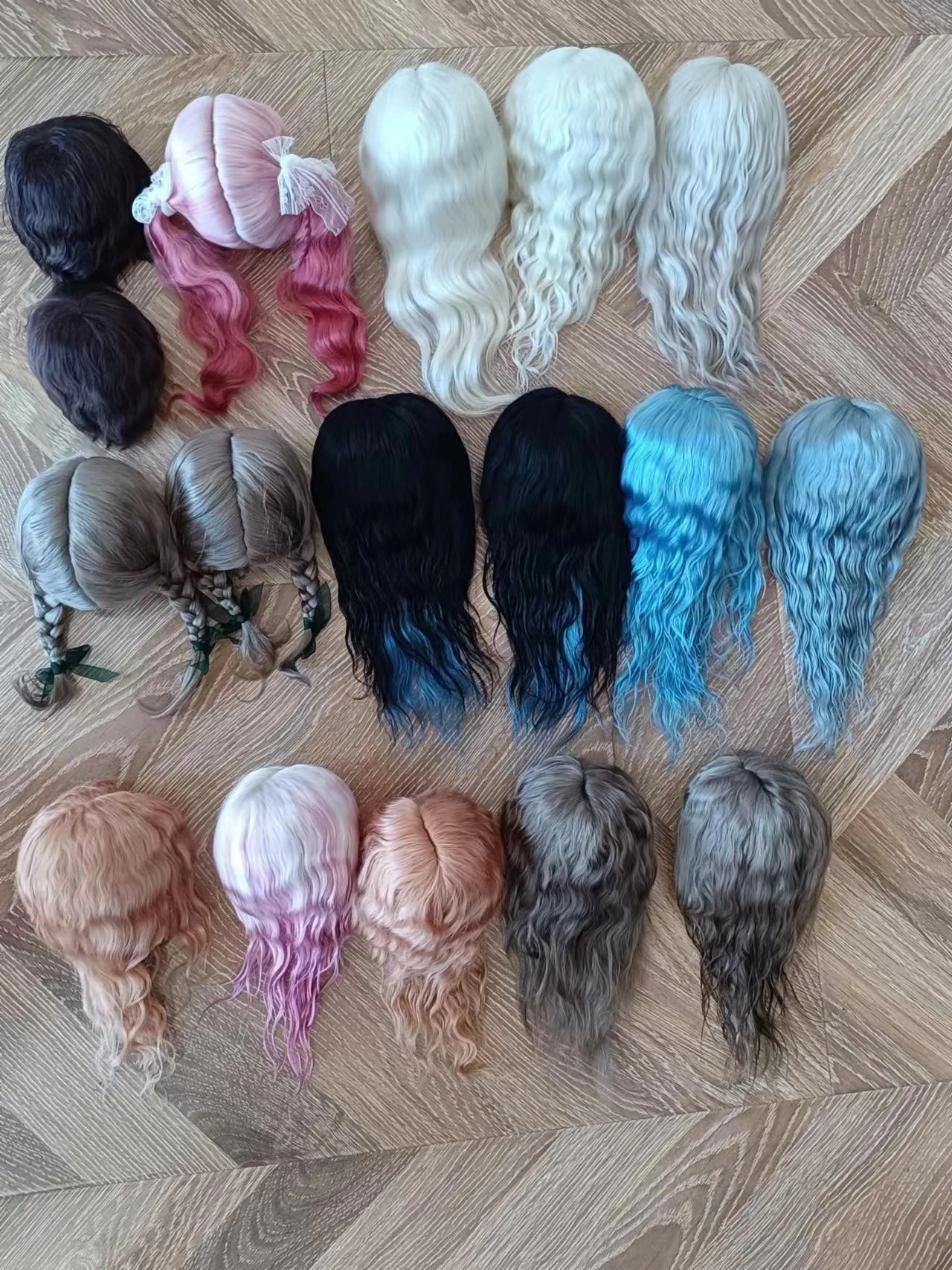 

Goods in stock Multiple color choices BJD Blythe wig Mohair Fit 9-10inch head circumference Qbaby