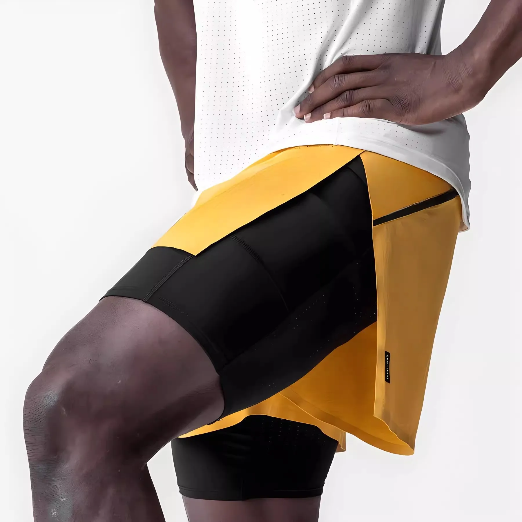 Fitness deixar dois pares de shorts capri calças de secagem rápida dois-em-um shorts esportivos dividir cintos de corrida forro interno para homem