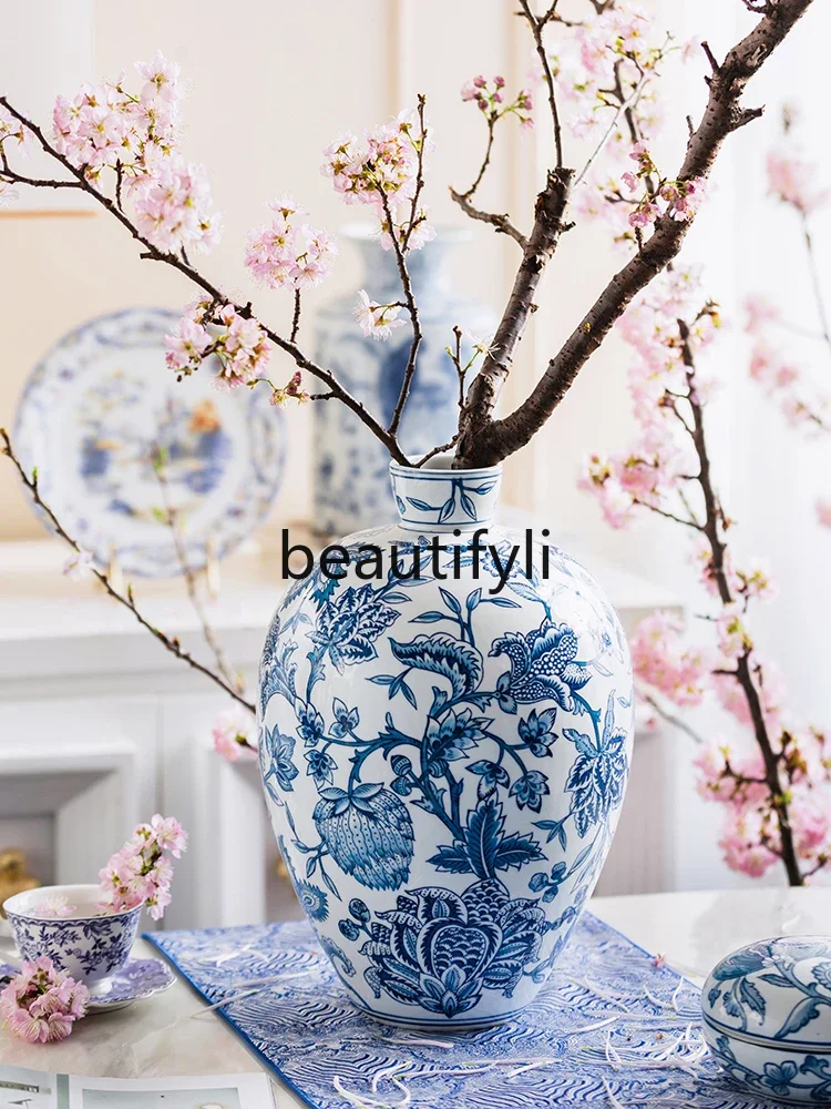 New Chinese blue and white porcelain vase underglaze color 1300 ℃ high temperature ornament living room home flower