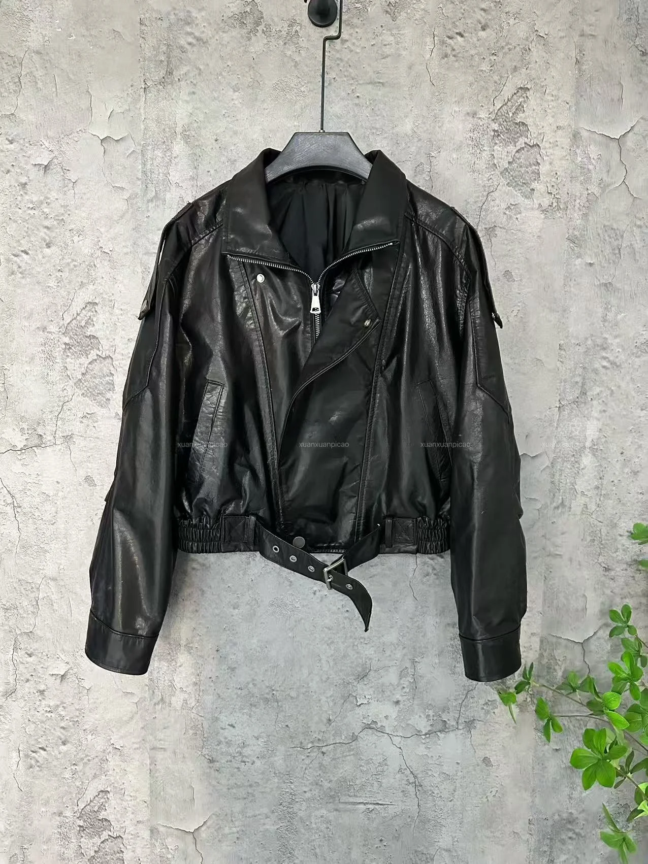 

Ning 2026 New Sle Women's Leather Jaet eepskin Genuine Leather Long Sve Zipper Closure Luxury Feel Coat