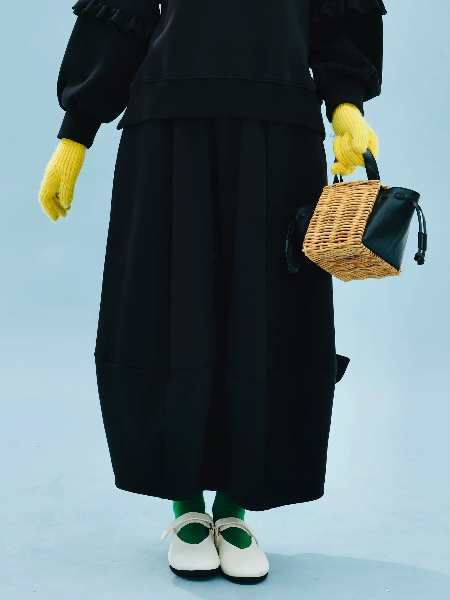 

Винтажная черная трехмерная юбка-миди на заказ для повседневного использования и элегантного стиля 255227