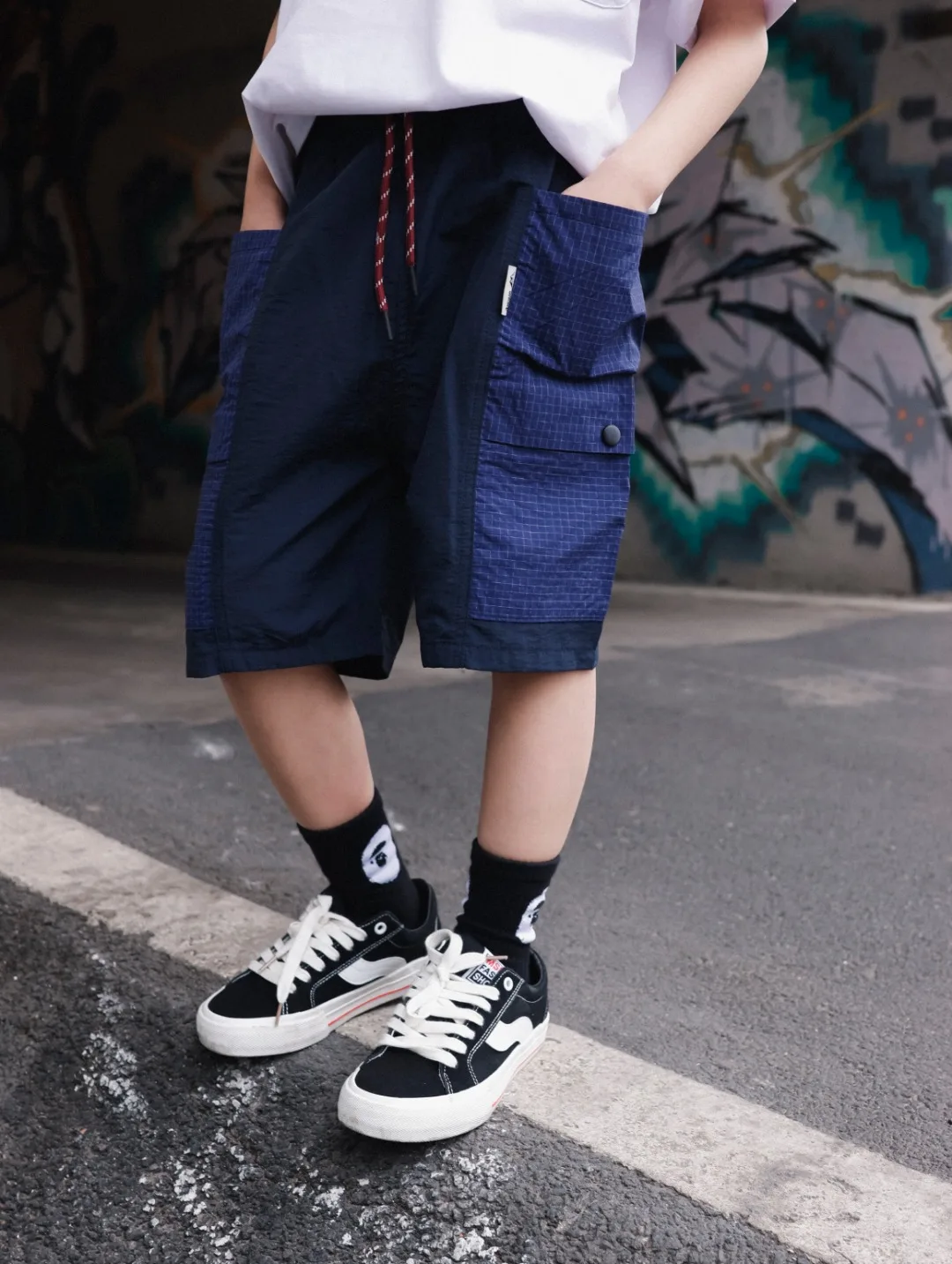Somidir Mountain Series Lightweight Quick Dry Breathable Outdoor Shorts for Boys Summer Sports Five-Quarter Mid-Pants