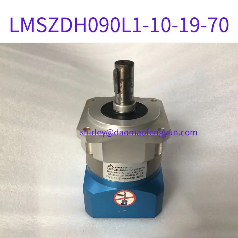 Used 750w servo motor reducer LMSZDH090L1-10-19-70 Test OK