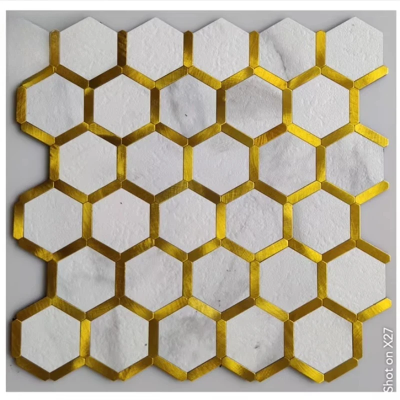 292x 285mm silver mosaic tile gold