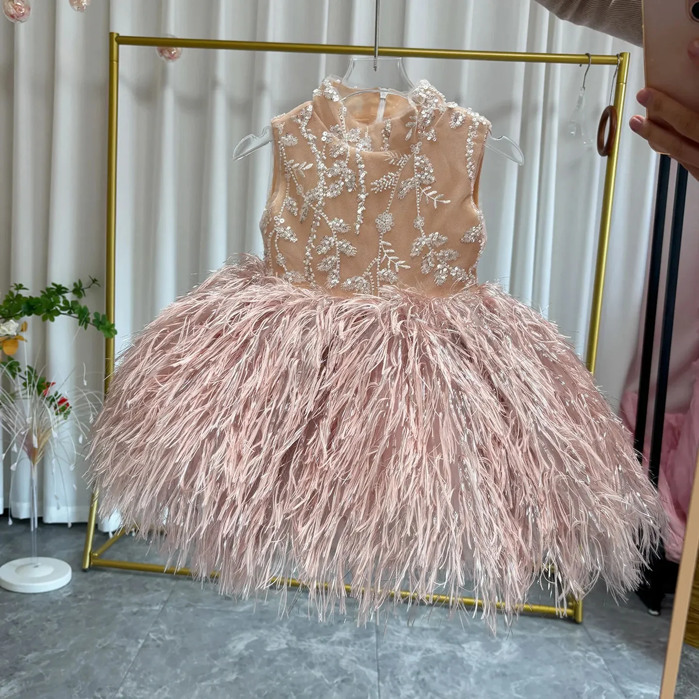 

Elegant Customized First Communion Gowns Sleeveless Sequins Tassel Flower Girl Dresses For Wedding Kids Birthday Party Dress