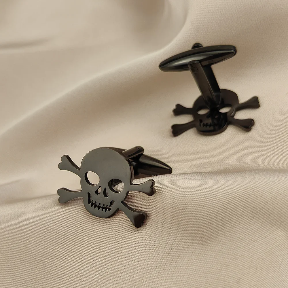 18k Gold Plated Retro Pirate King Skull Cufflinks Men's Business Wedding Stainless Steel Sleeve Pins Suit Shirt Gifts