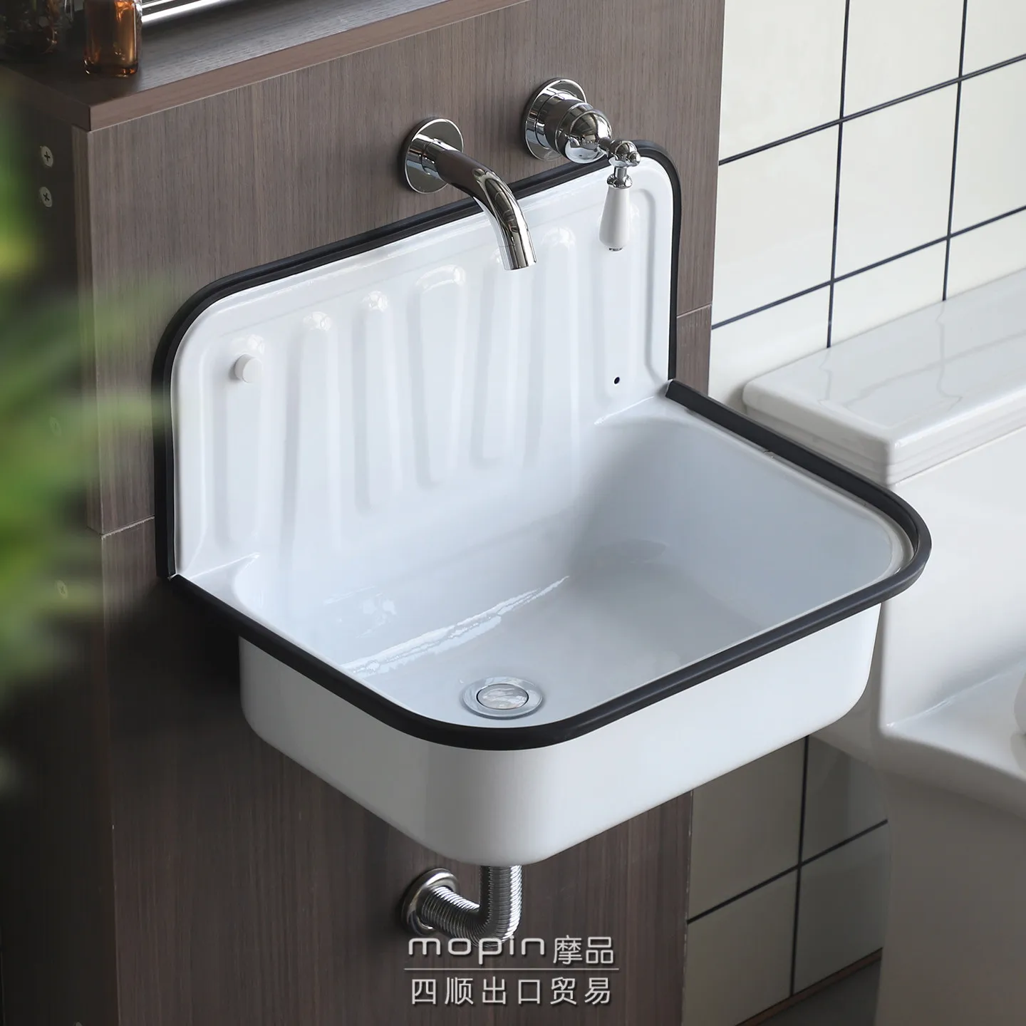 

European medieval industrial style retro steel plate enamel sink wall-mounted installation simple fashion designer products