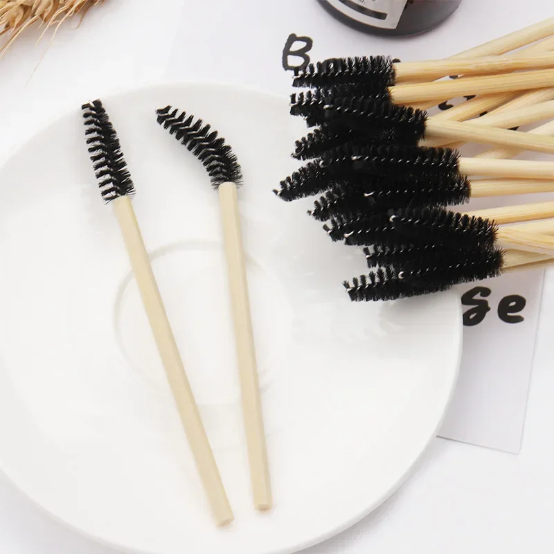 Brosses à cils avec manche en bambou pour femmes, applicateur d'extension de cils, baguettes de mascara, sourcils de poulet, outils de maquillage, 50 pièces