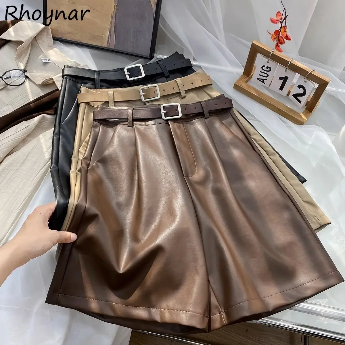 Pantalones cortos de mujer de cuero PU otoño Vintage BF Unisex pantalones de pierna ancha sueltos estilo británico ropa de calle elegante cintura alta suave Simple