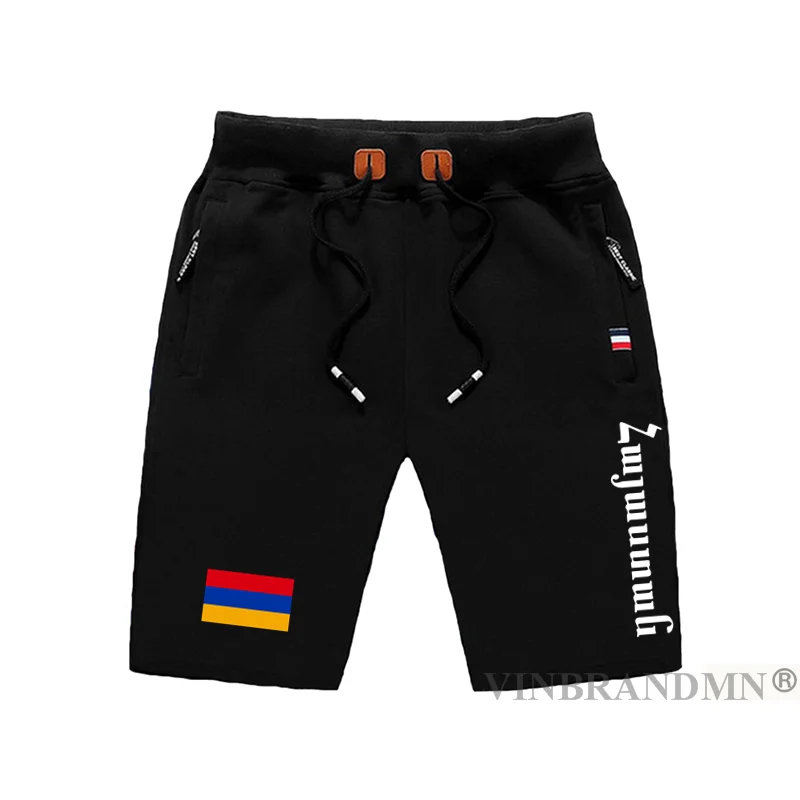 

Мужские спортивные шорты с флагом, карманами и молнией