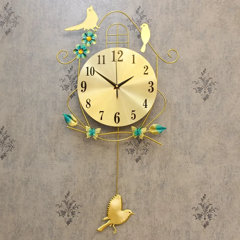 

Wall-Mounted Retro Indoor Beautiful Wall Clock Cute Small Luminous Watch Clock Home Pendulum Background Wall