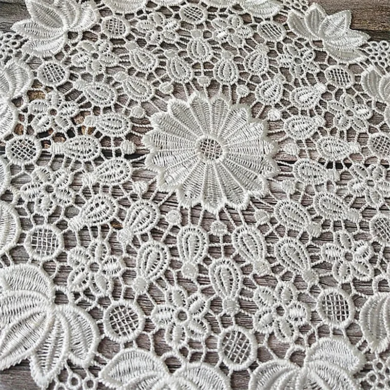 Delicate Table Placemat Napkins Round Mat Pad Christmas Lace Doilies Hollow Embroidery Flowers Coasters Banquet Wedding Decor