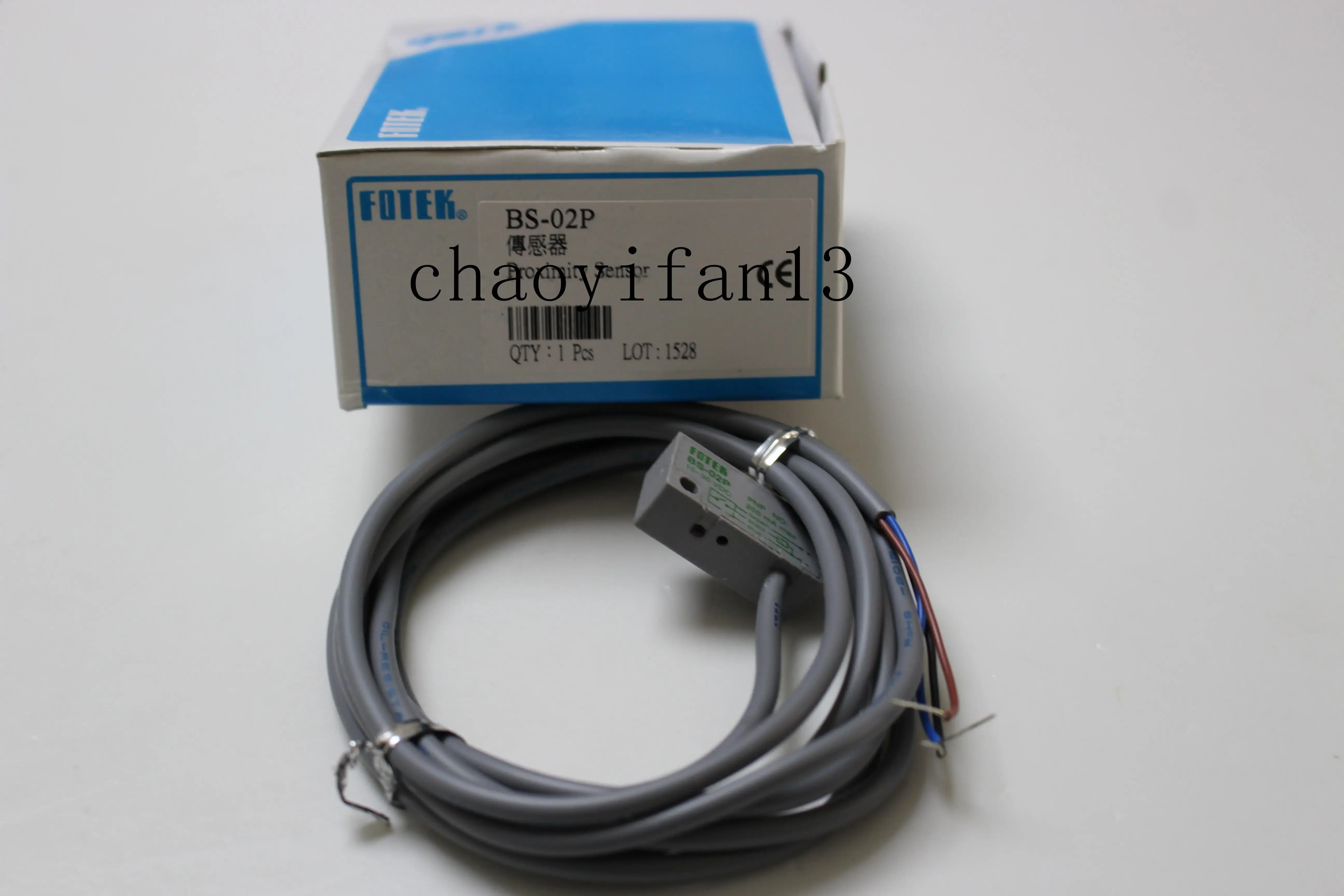 

2PCS New original FOTEK square inductive proximity switches BS-02P BS-02N
