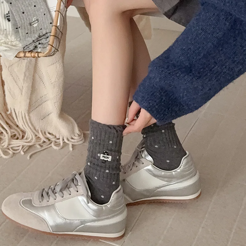 5 par damskich skarpetek Nowe trendy Haftowane, urocze skarpetki z kreskówkami Oddychające, długie, codzienne skarpetki damskie z bawełny w kropki Nowości