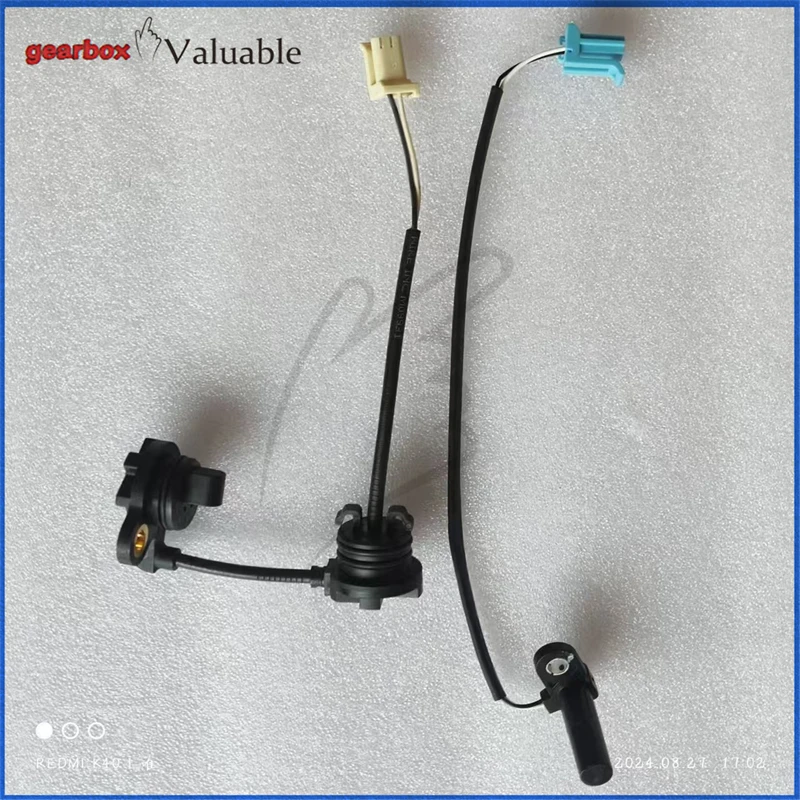 

2PCS 6T30 6T40 6T45 TRANSMISSION INPUT SPEED SENSOR NO: 24253028 24253027 Auto part