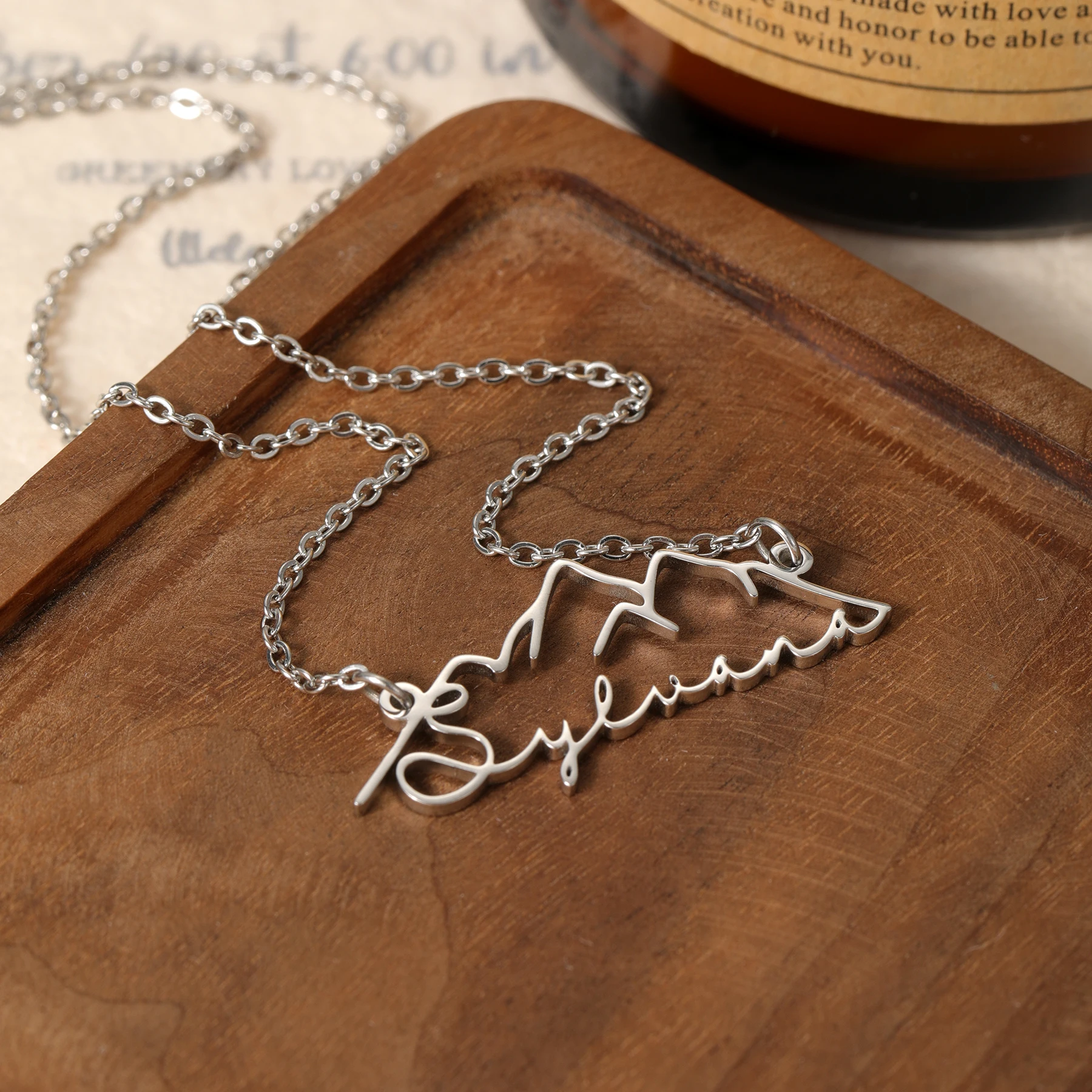 Collar con nombre personalizado de silueta de montaña, regalo de Navidad de acero inoxidable para mujer, joyería personalizada, Idea de regalo de cumpleaños