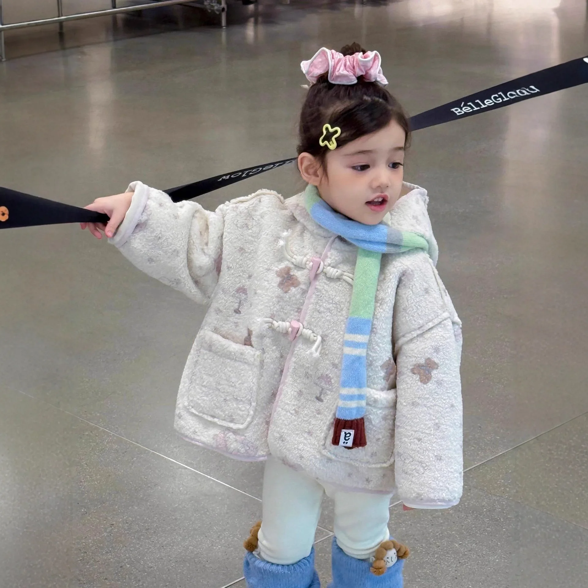 

Jackets Outerwear Kids Children Lambskin Teddy Bear Coat 2025 Winter New Cute Sweet Thick Fur Integrated Sheep Horn Button Trend