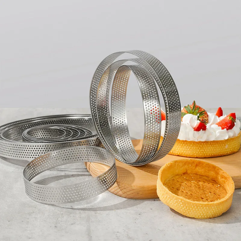 

Stainless Steel Tart Ring, Heat-Resistant Perforated Cake Mousse Ring Round Double Rolled Tart Ring Fruit Tarte Crust （6pcs）