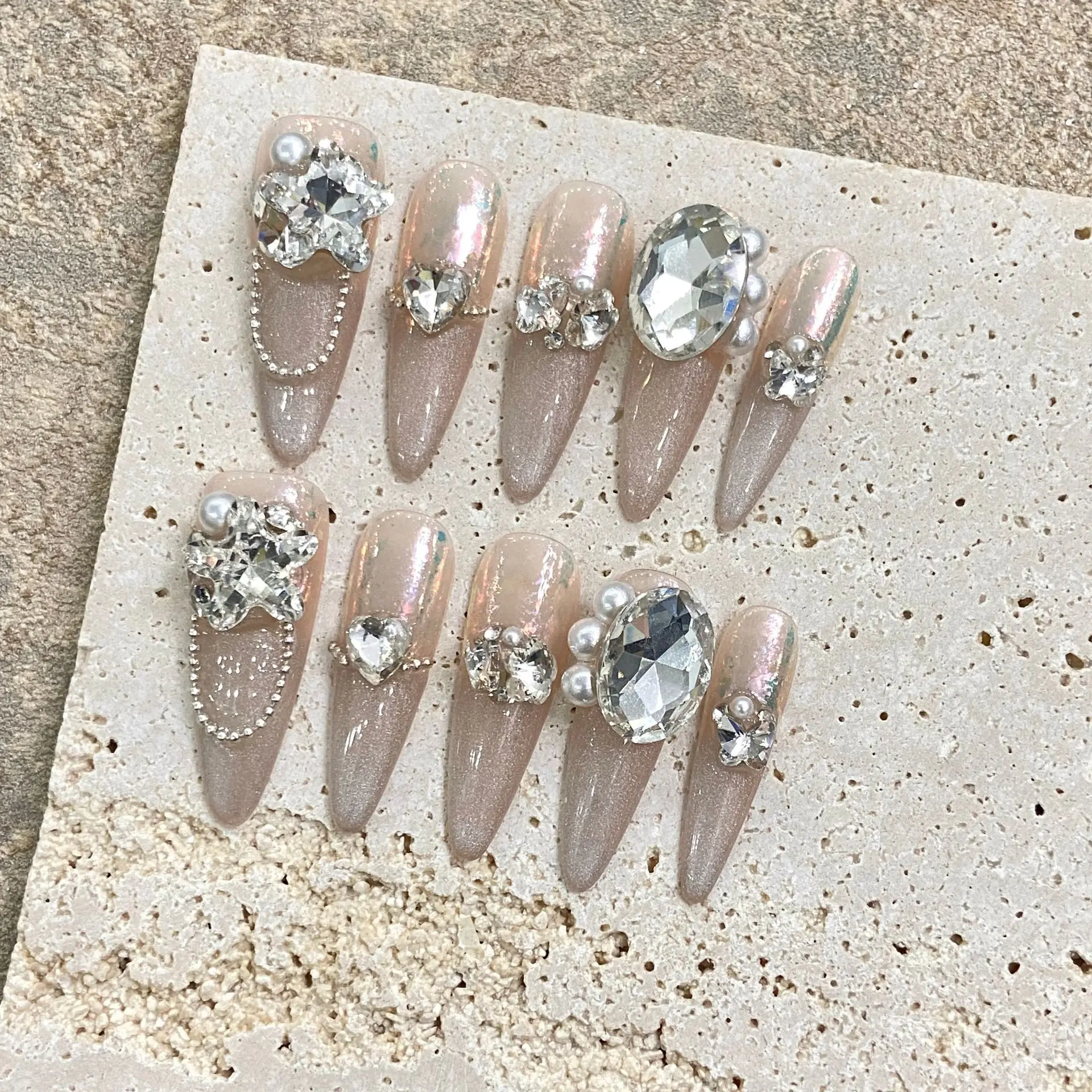 

10pcs Elegant Champagne Handmade Fake Nails Cat Eye With Rhinestone Design False Nails Manicure Nail Decoration Press On Nails