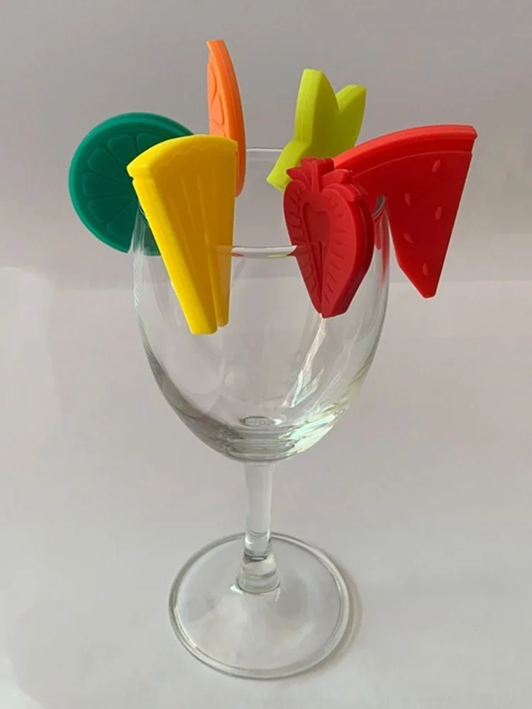 Nouveau 1 ensemble de marqueurs de boisson créatifs étiquettes de verre à vin breloques de boisson choix de Cocktail gel petit homme marqueur de tasse de vin marque de tasse de vin rouge