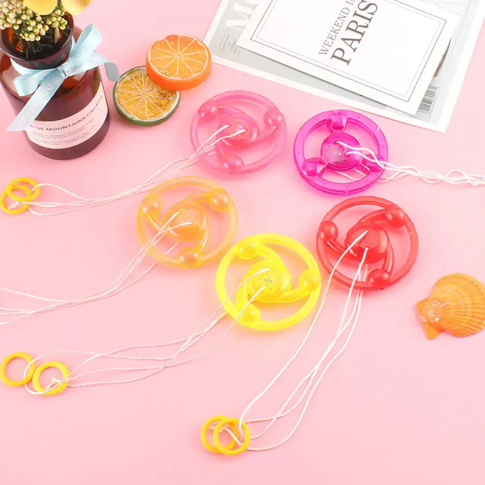 1pcs Random Color Luminous Hand Pull Luminous Flashing Rope Flywheel Toy Led Light Toy Novelty Children Flywheel Flash Gyro Gift