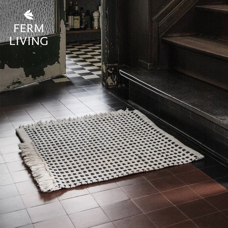 

Ferm Living Plaid Carpet Entrance Door Mat Bedroom Side Foot Mat Pillow Cover Nordic Style Rectangle Shape Home Decor