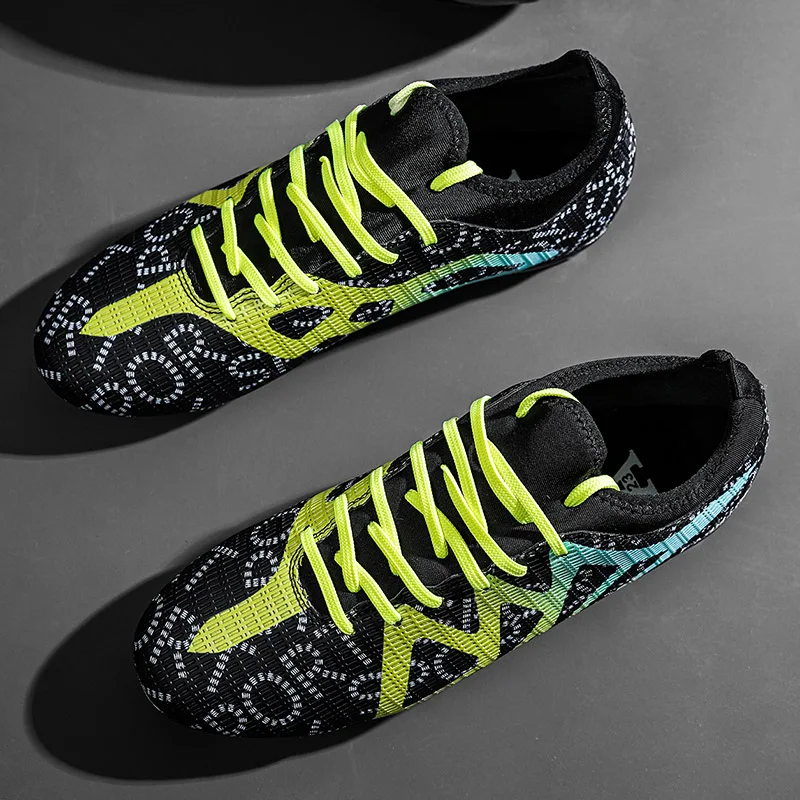 

New summer High-quality professional training turf soccer shoes Ultra-light training spikes soccer boots men's soccer field boot