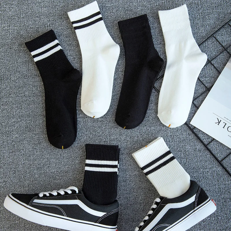 Hot Sale Cotton Striped Socks Men\'s and Women\'s Solid Color Tennis Socks White and Black Unisex Spring Autumn Collection