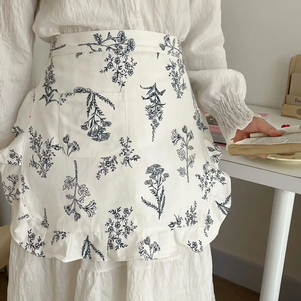 Breathable Korean Style Floral Lace Apron Cotton Material Floral Pattern Work Apron with Pocket Half Body Apron Work Wear