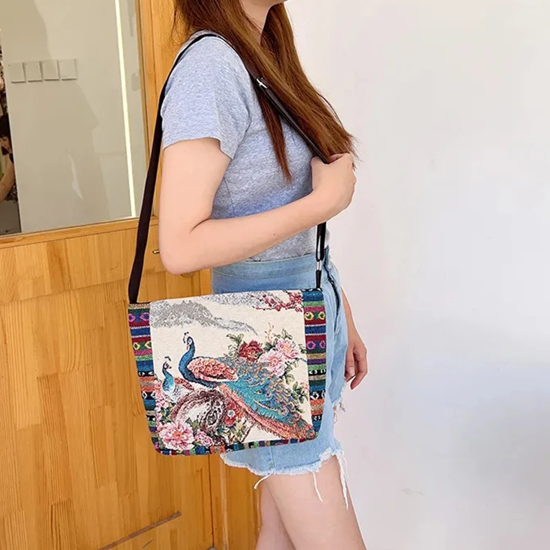 Ethnic Style Handbag Vintage Elephant Embroidery Large Capacity Cloth Bag Animal Shoulder Bag Fashion Personality Tote Bag