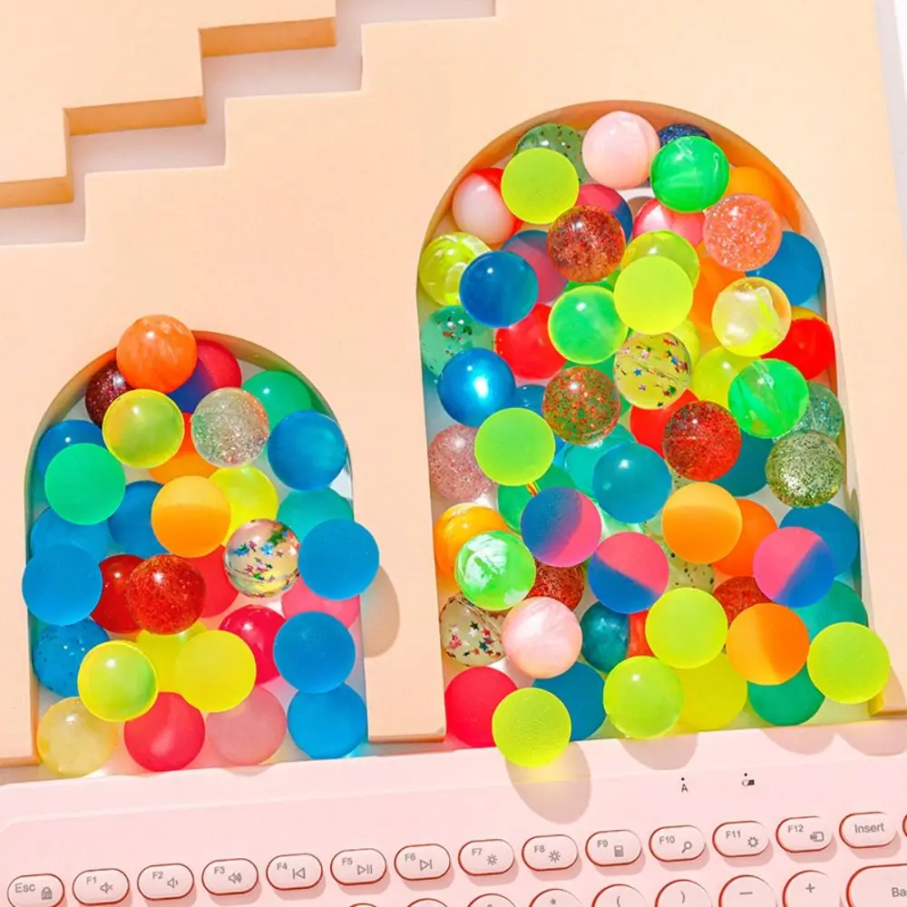 ลูกบอลเด้งดึ๋งหลากสีสัน ลูกบอลเล่นสนุกประดับเลื่อม ลูกบอลกระโดดใสสีสุ่ม ของเล่นเด้งดึ๋งสำหรับเด็ก
