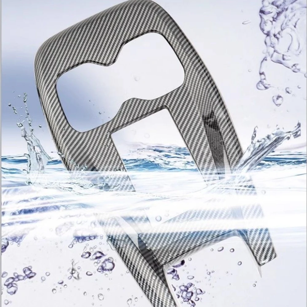 ل Xpeng MONA M03 لوحة التحكم المركزية ملصق مزخرفة لوحة شحن لاسلكية ألياف الكربون نمط التعديل الداخلي