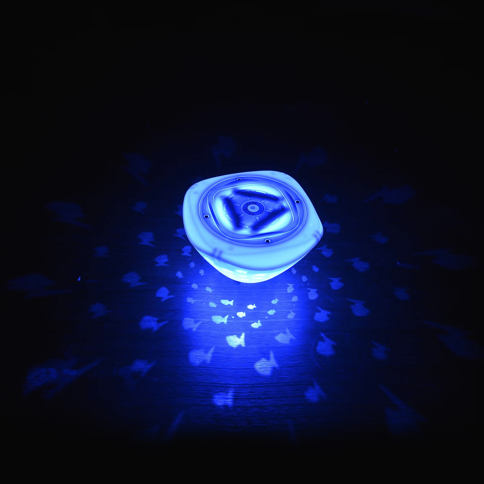 Lampe sous-marine multicolore, projecteur de fontaine à motif de poisson, 4 couleurs, accessoires de piscine à piles