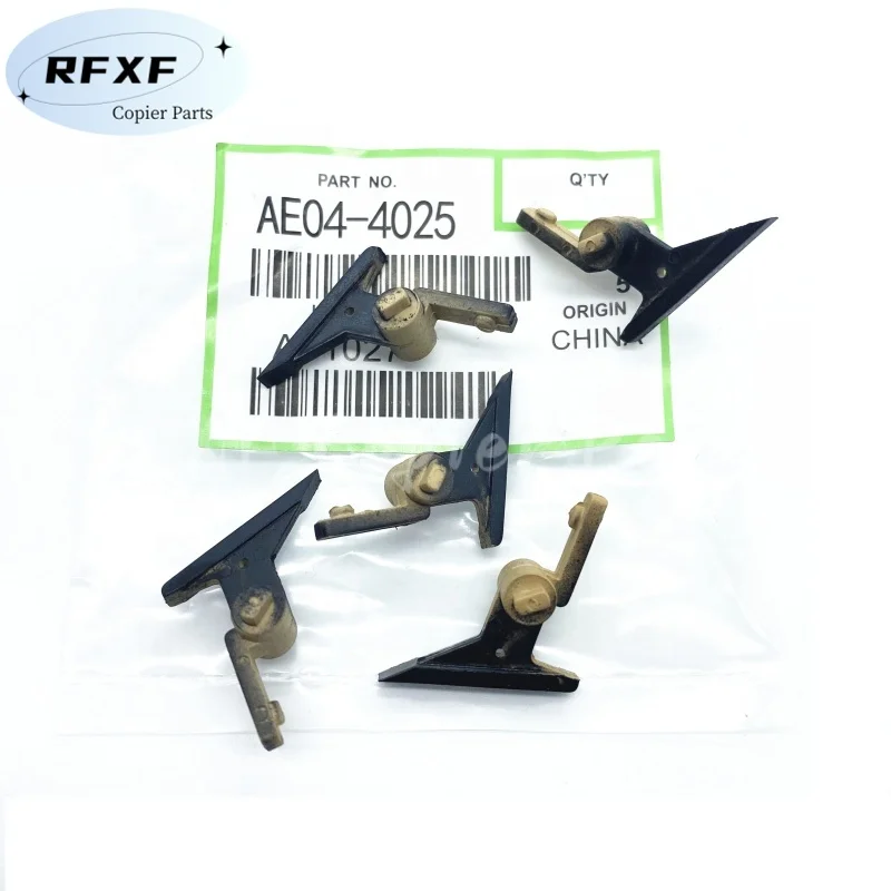 

AE04-4025 Compatible Upper Picker Finger for Ricoh AF 1027 2027 2738 3030 3350 3351 3352 Separating Claw AE044025 Copier Parts