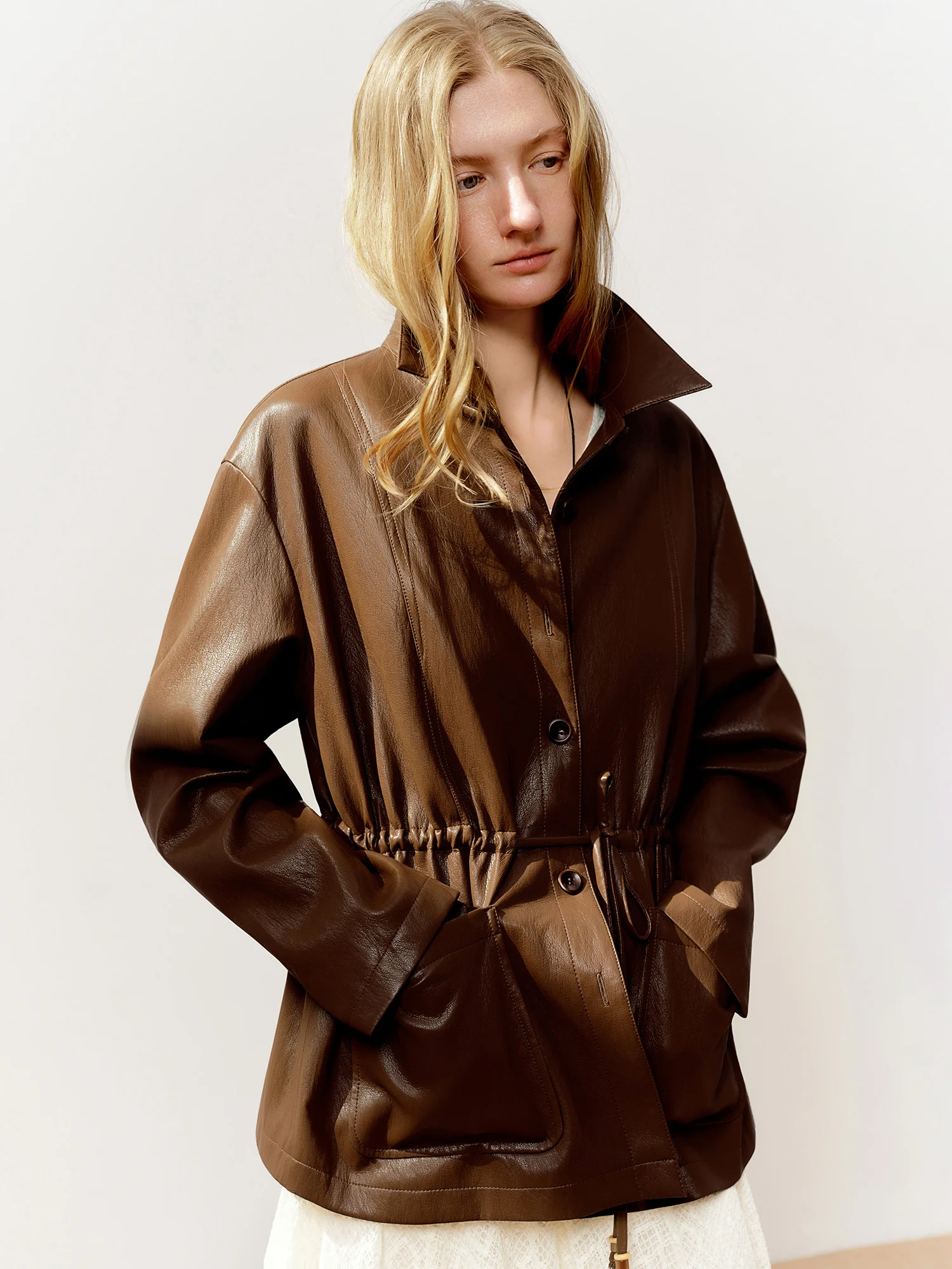 Veste en cuir oversize à taille élastiquée pour femme DUSHU 2026 - Coupe flatteuse, style moto, veste en PU courte pour un look décontracté