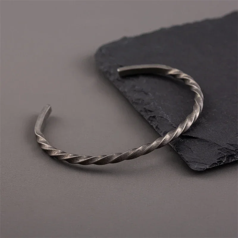 2024 New Simple Twisted Stainless Steel Open Bangles for Men Antique Silver Color Cuff Bracelet Fashion Casual Party Jewelry