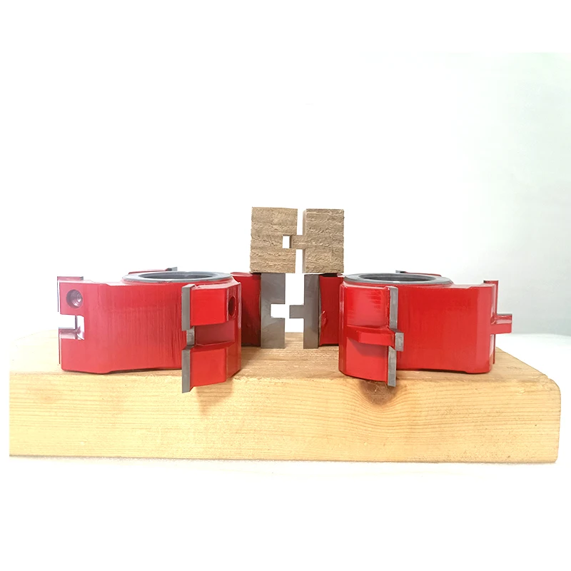 Frese specializzate per la lavorazione del legno: profilo, modellatore di mandrini e pialla su quattro lati