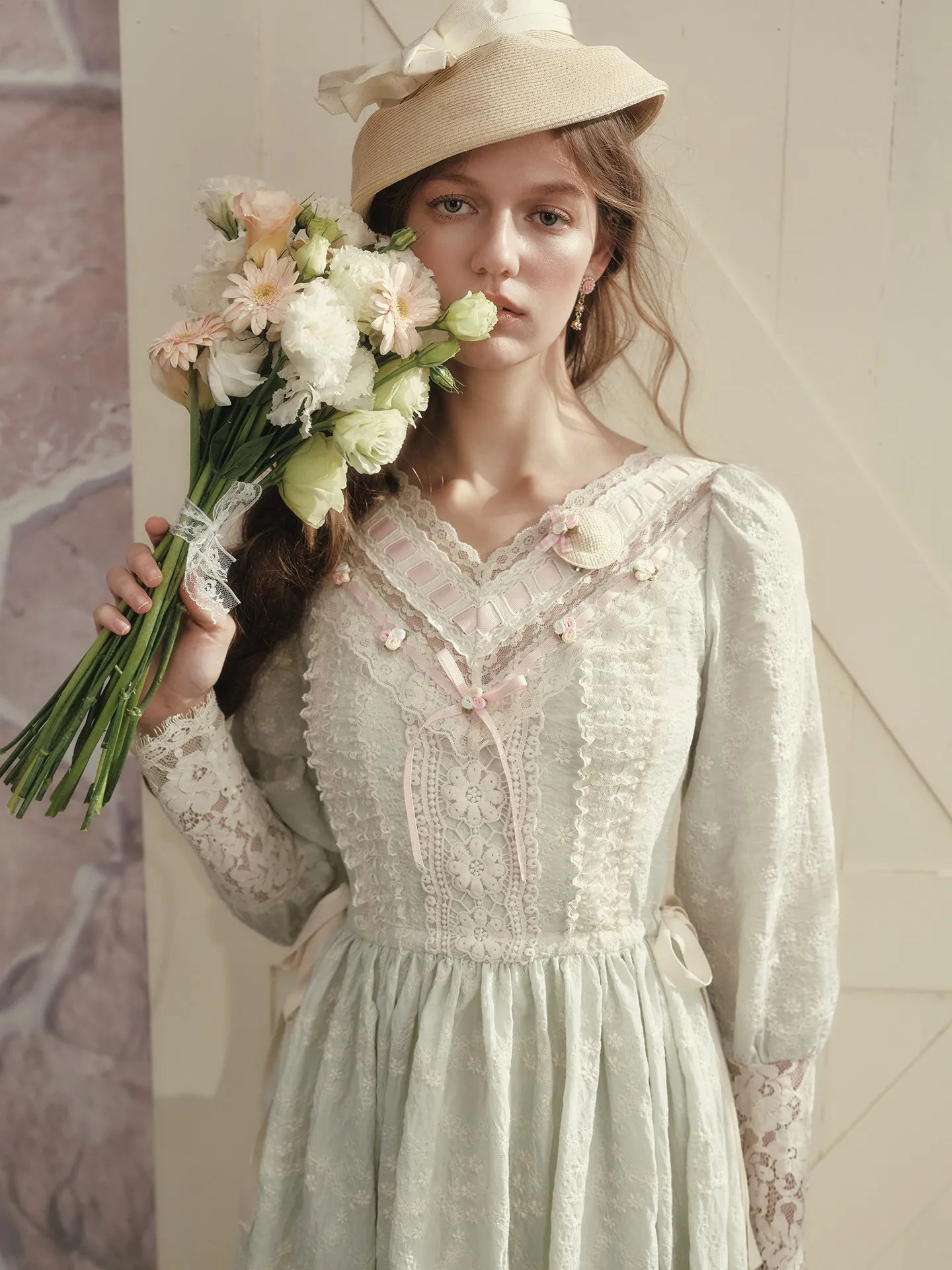 84-94cm Bust Spring Fall Long Dress Women Vintage Elegant Slim French Countryside Style V-Neck Embroidery Lace Patchwork Dresses