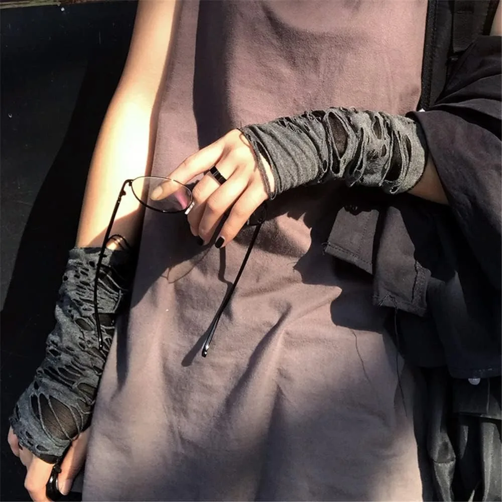 1 Pair Halloween Broken Slit Gloves Black Ripped Holes Cosplay Gloves Adults Sexy Gothic Fingerless Gloves Fashion Accessories