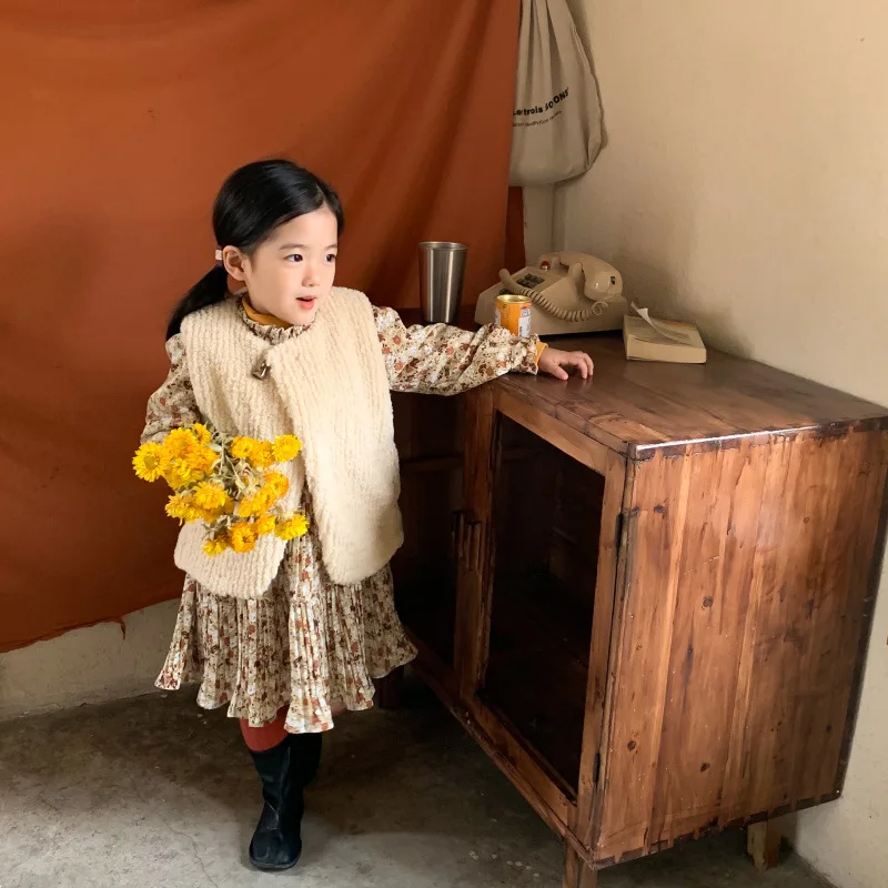 

Girls' Dress Autumn Winter New Children's Set Baby Floral Fleece Dress Plush Vest Two-Piece Set