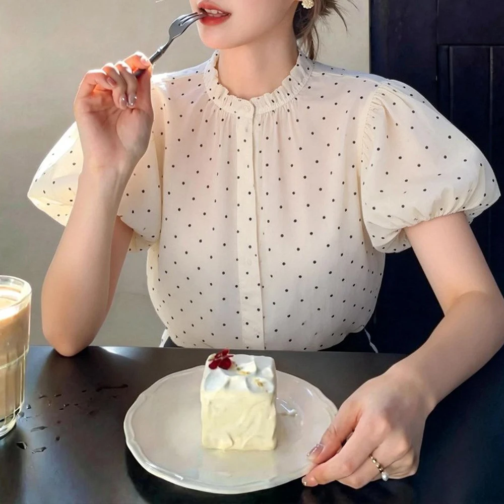 French Temperament White Polka Dot Bubble Sleeve Shirt Women's 2026 Summer New Small Short-sleeved Unique Beautiful Top