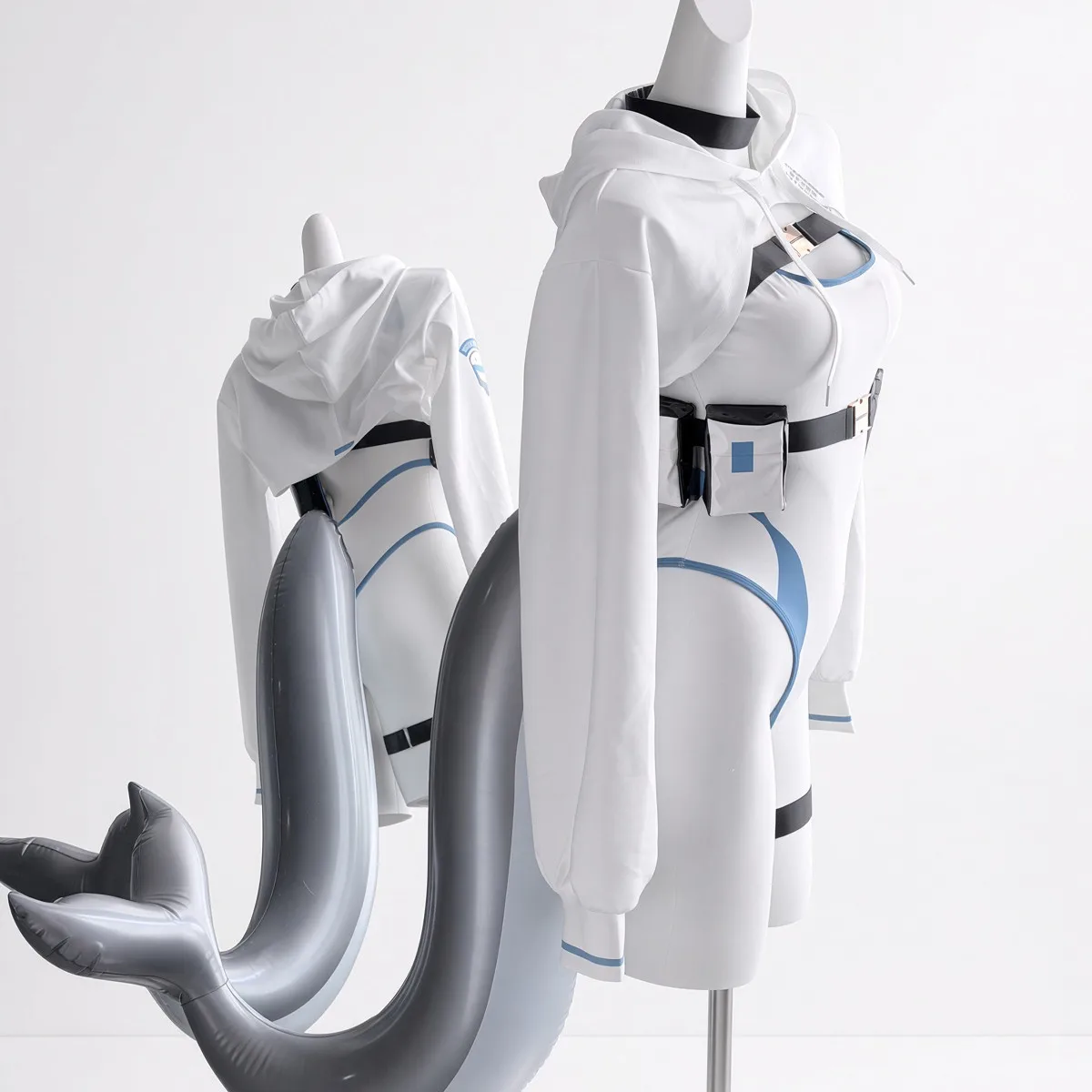 Disfraz de cosplay de Fuchigami Kotone de Blue Archive, traje de baño con cola de ballena, conjunto para Halloween o carnaval, vestido de yoga elástico y sexy con capucha para mujer.